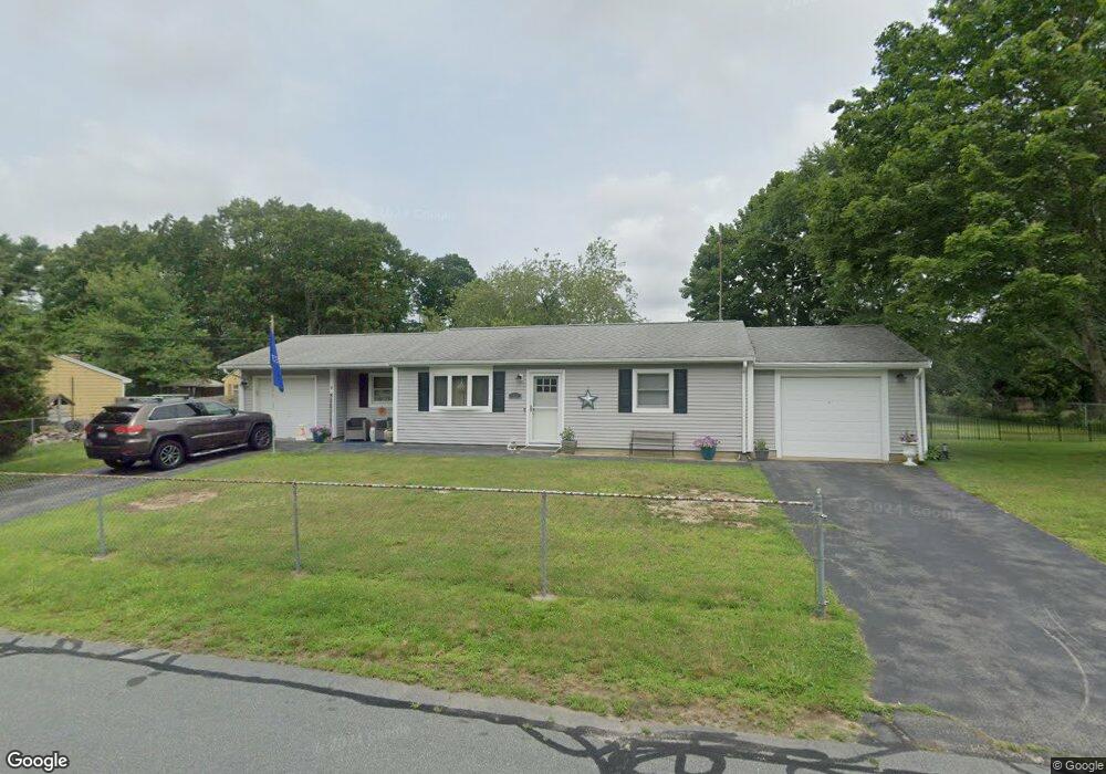 11 Seth Davis Way, South Dartmouth, MA 02748 - photo 1