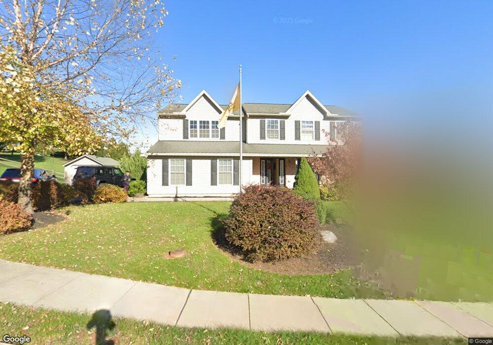 28 Verdun Dr, Reading, PA 19605 - photo 1