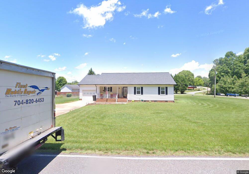 104 Clearview Rd, Statesville, NC 28625 - photo 1