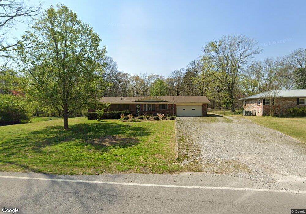 341 Rogers Dr, Manchester, TN 37355 - photo 1