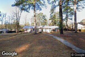 554 Lakeside Ave, Camden, AR 71701