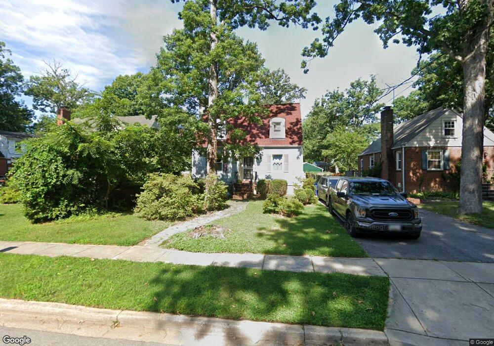 6902 Dartmouth Ave, College Park, MD 20740 - photo 1