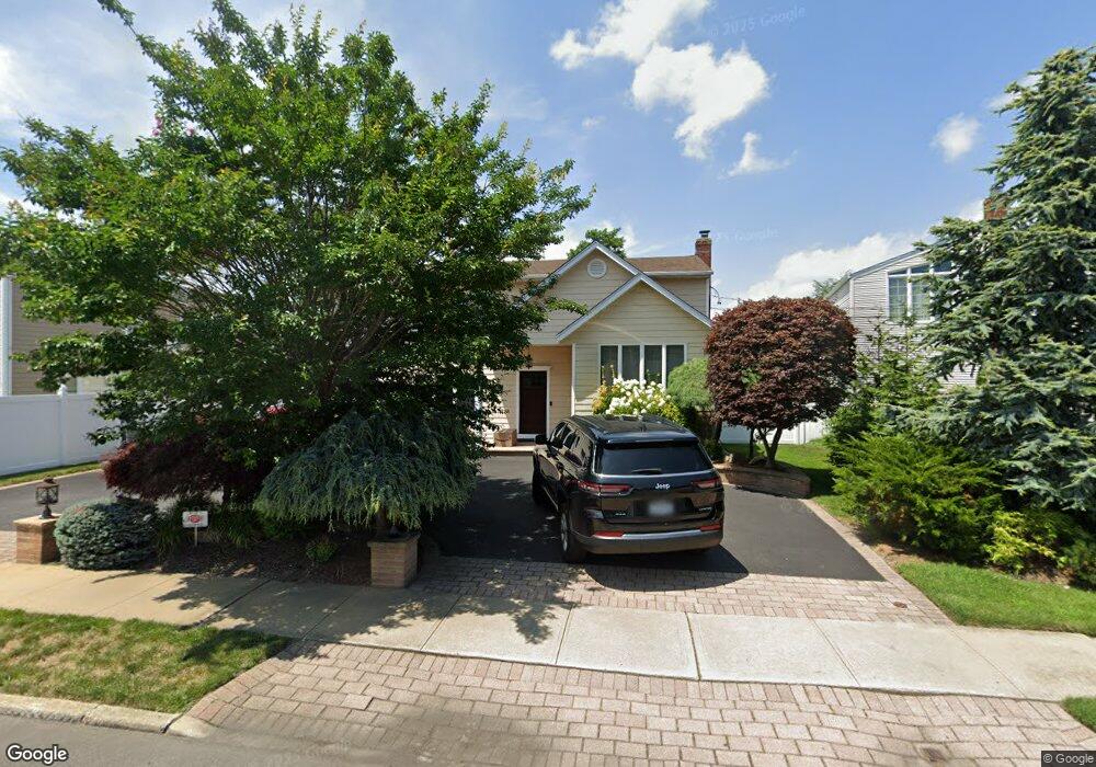 2994 Frankel Blvd, Merrick, NY 11566 - photo 1