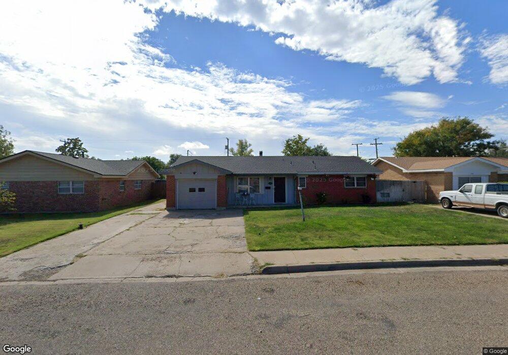 1108 NE 4th St, Dumas, TX 79029 - photo 1