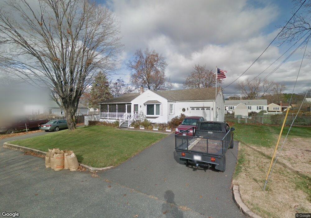 32 Dawn St, Chicopee, MA 01020 - photo 1