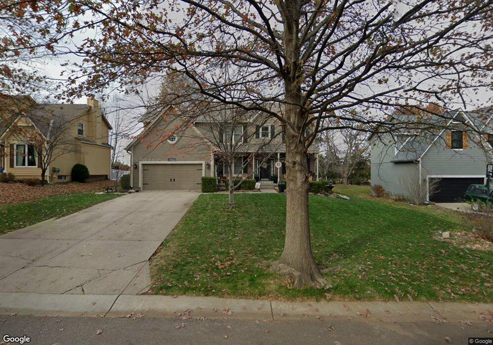 22616 W 49th St, Shawnee, KS 66226 - photo 1