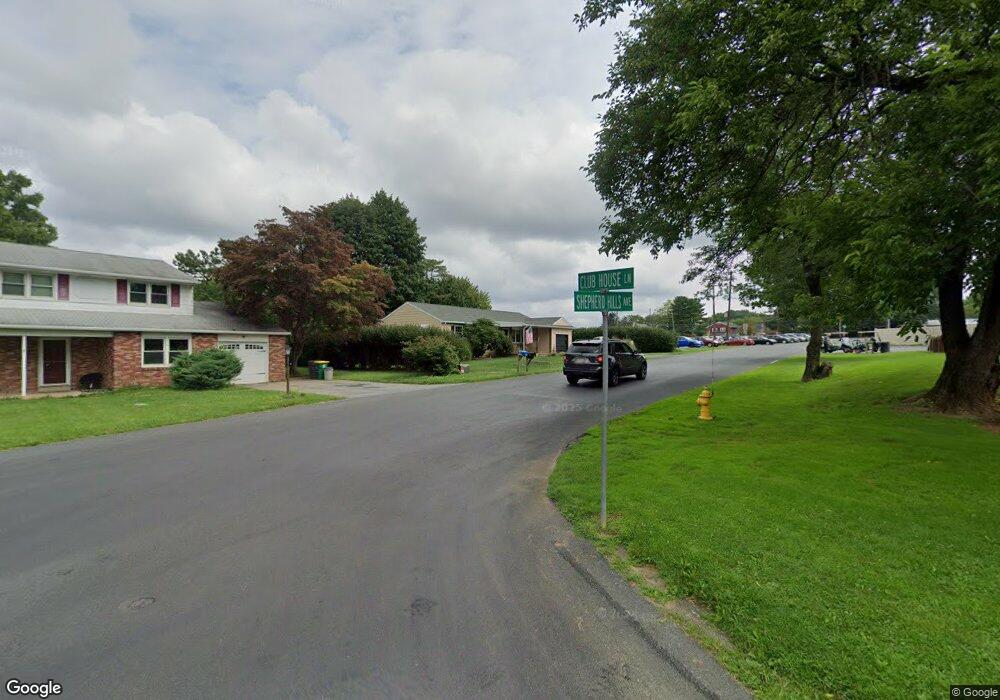 5819 Shepherd Hills Ave, Allentown, PA 18106 - photo 1