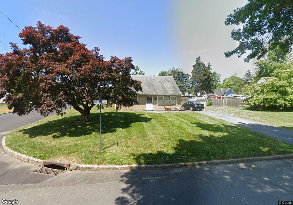 981 Terrace Blvd, Ewing, NJ 08618 - photo 1