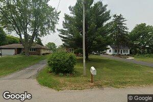 5325 73rd St, Kenosha, WI 53142