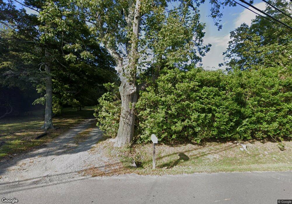 128 Bramans Ln, Portsmouth, RI 02871 - photo 1