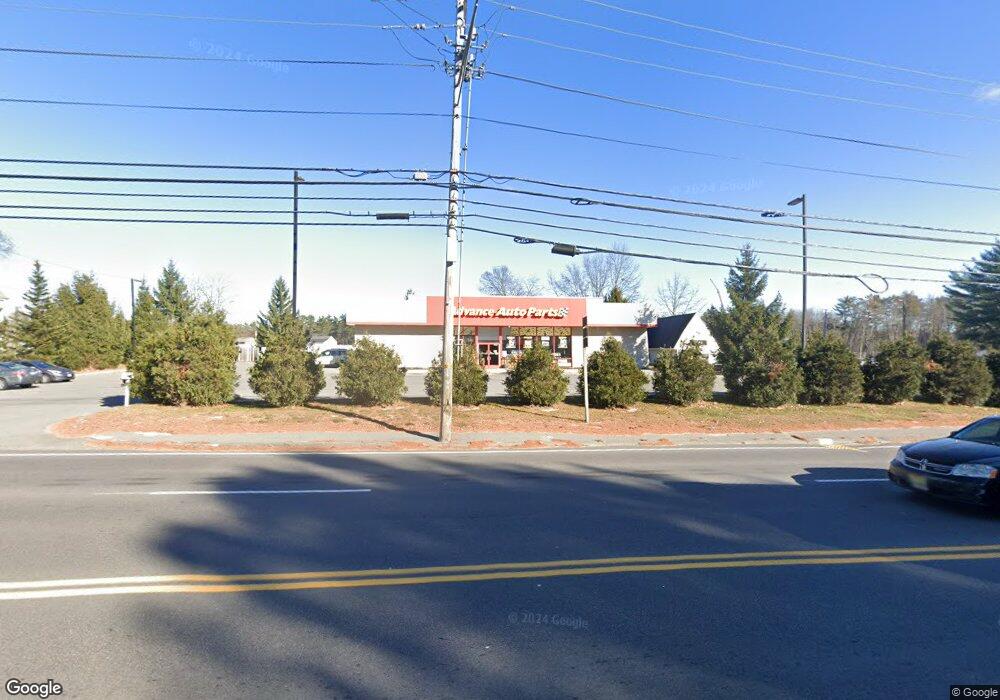 715 Roosevelt, Windham, ME 04062 - photo 1