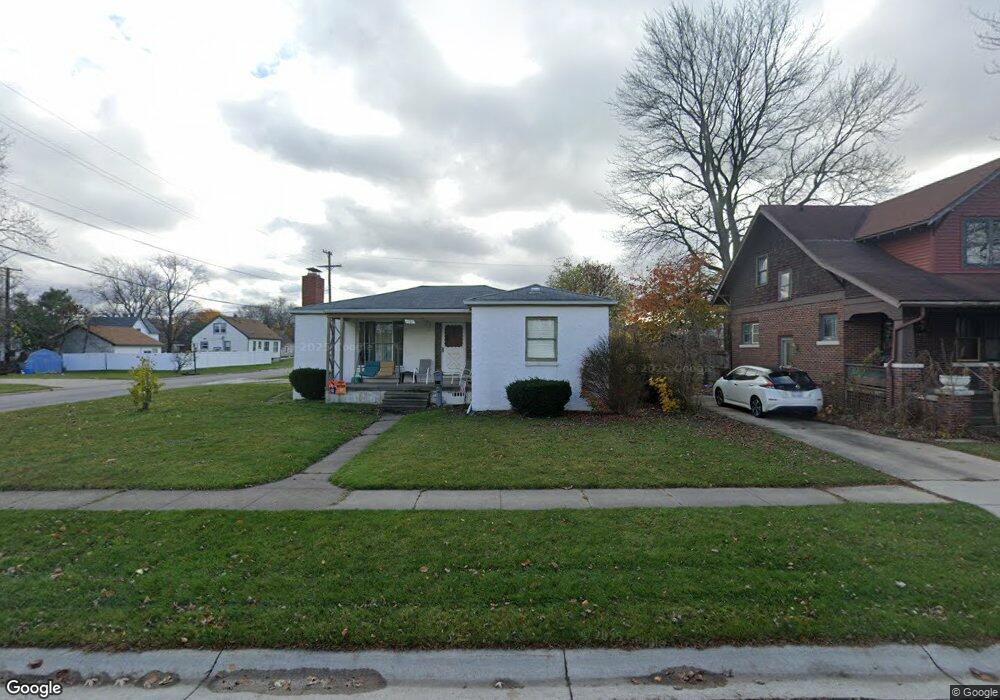 1402 Jenks St, Port Huron, MI 48060 - photo 1