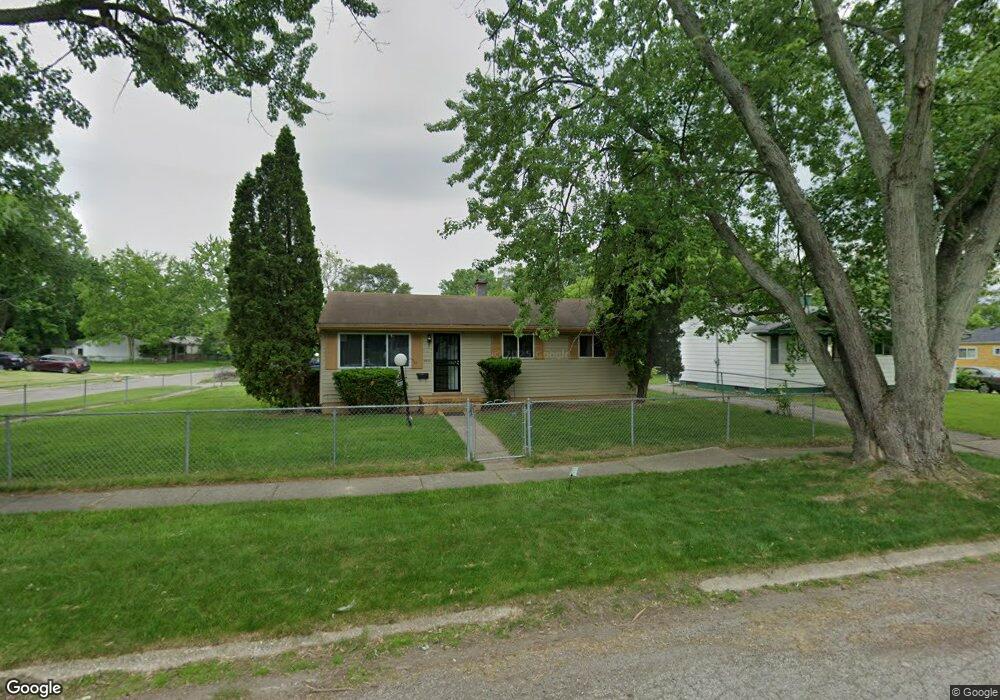 2037 Daron Place, Flint, MI 48505 - photo 1