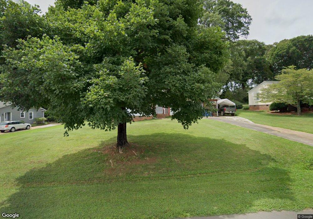 221 Hughey Dr, Gastonia, NC 28056 - photo 1