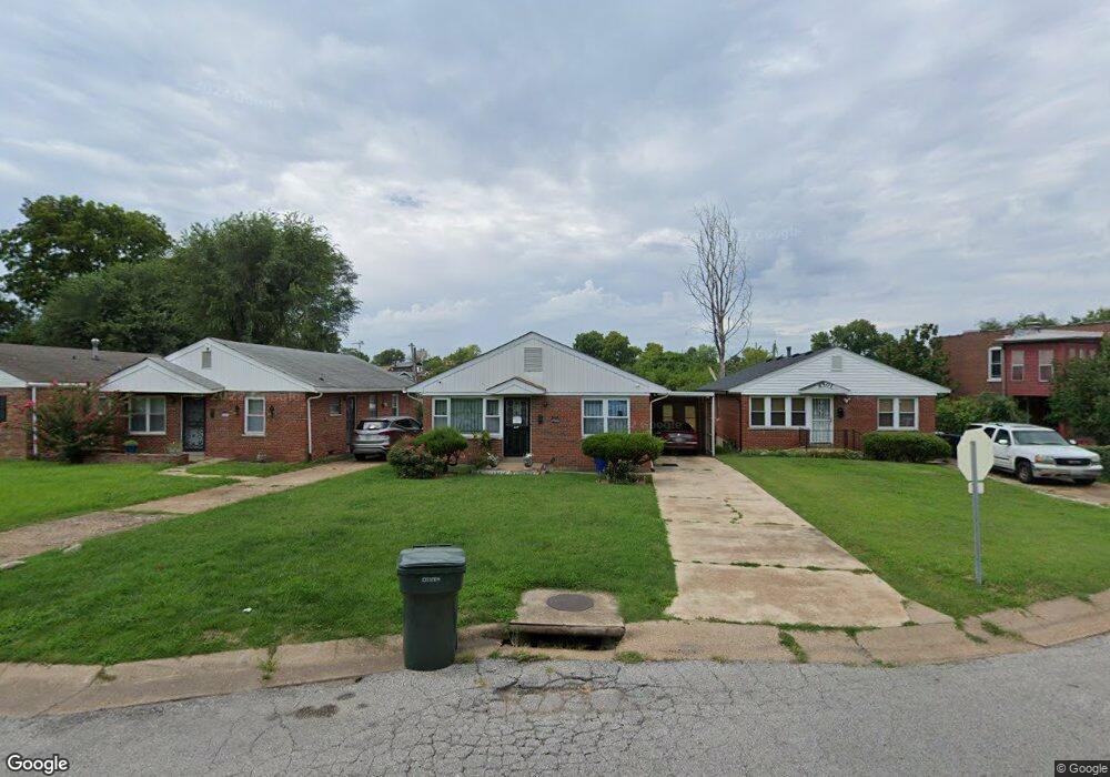 4485 N Taylor Ave, Saint Louis, MO 63115 - photo 1