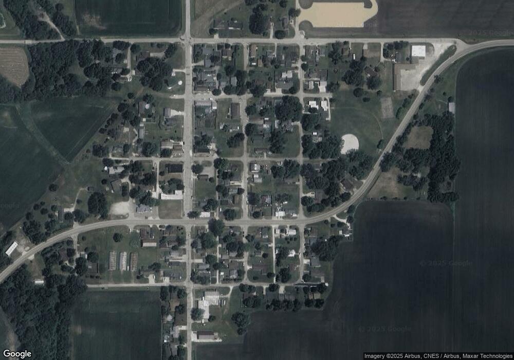 304 Oak St, Cedar Point, IL 61316 - photo 1