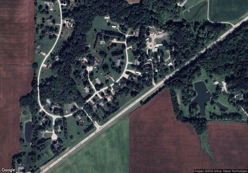 209 Spring Bay Dr, Jacksonville, IL 62650 - photo 1