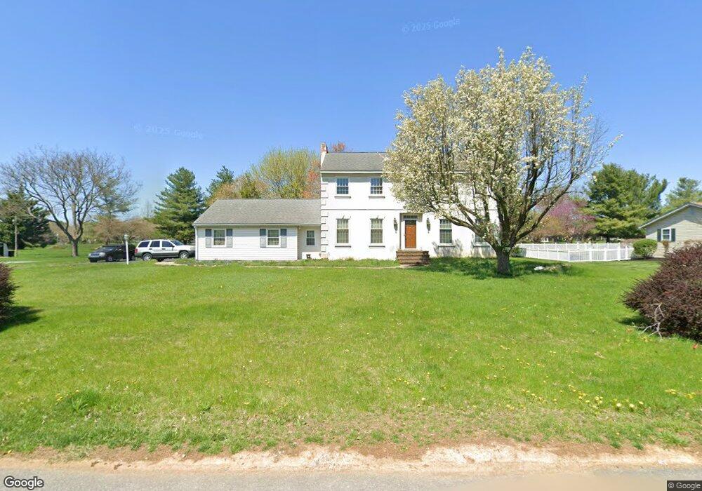 23 Runway Ave, New Holland, PA 17557 - photo 1