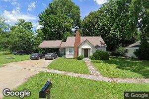 412 W Main St, Steele, MO 63877