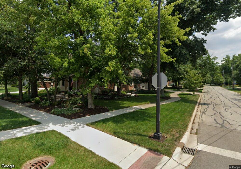 823 Woodlawn Ave, Naperville, IL 60540 - photo 1