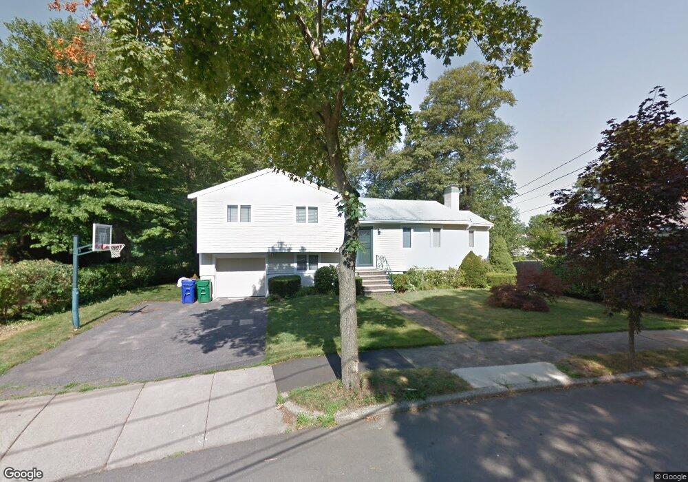 85 Drumlin Rd, Newton Center, MA 02459 - photo 1