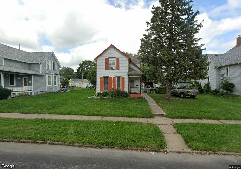 1012 W 14th St, Davenport, IA 52804 - photo 1