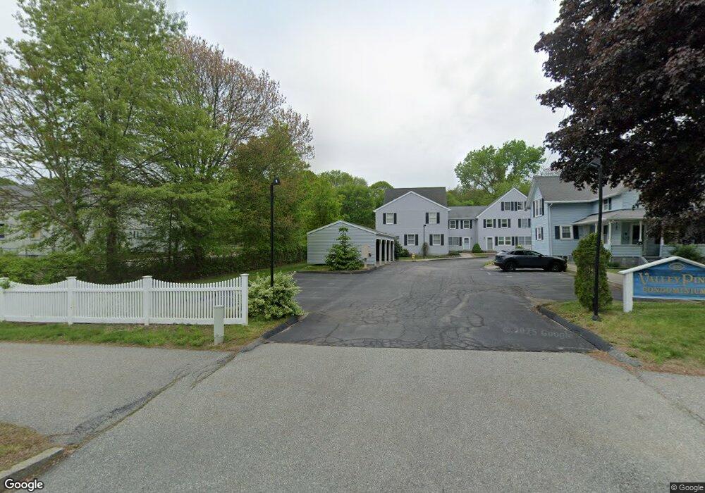 24 Thames Height Ln, Groton, CT 06340 - photo 1