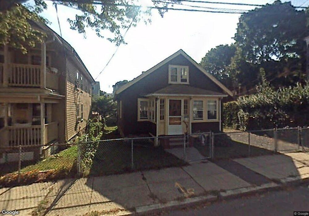 7 Bradeen St, Roslindale, MA 02131 - photo 1