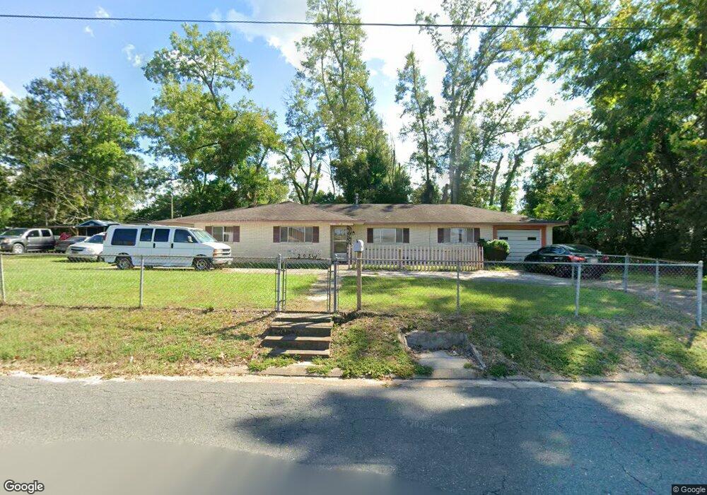 211 W North St, Deridder, LA 70634 - photo 1