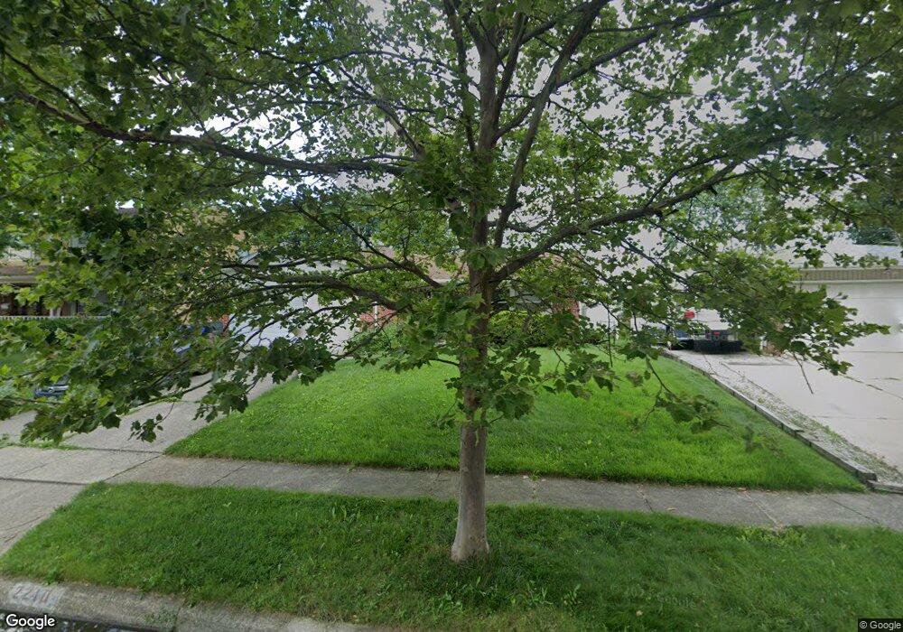 2210 Balmoral Rd unit n/a, Columbus, OH 43229 - photo 1