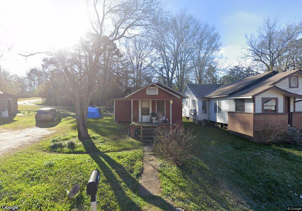 210 Bradley St, Hazlehurst, MS 39083 - photo 1