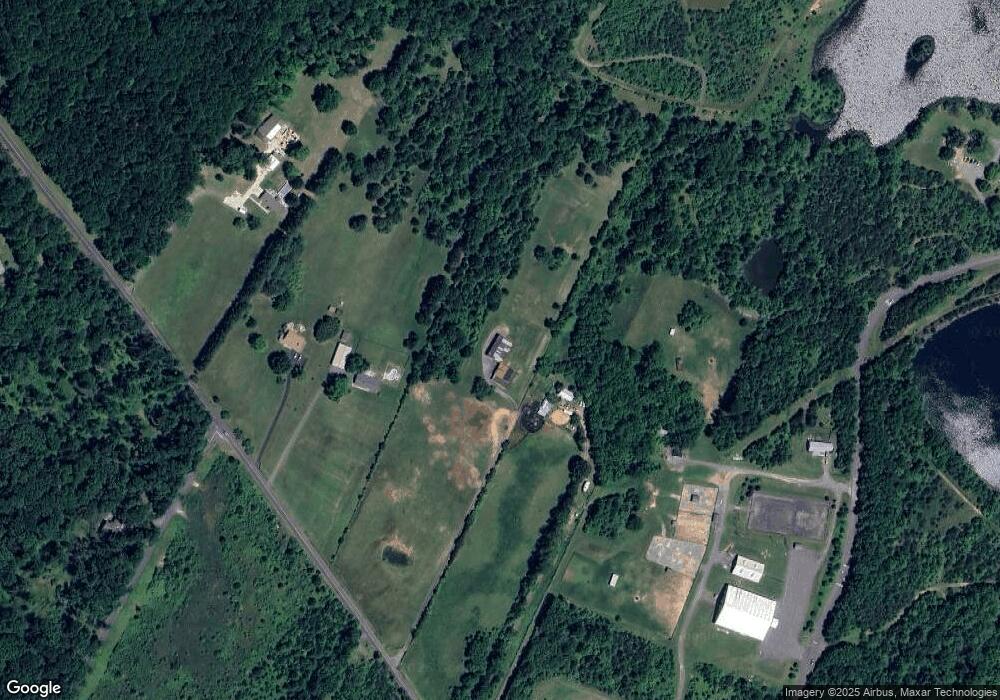 5567 Antioch Rd, Haymarket, VA 20169 - photo 1