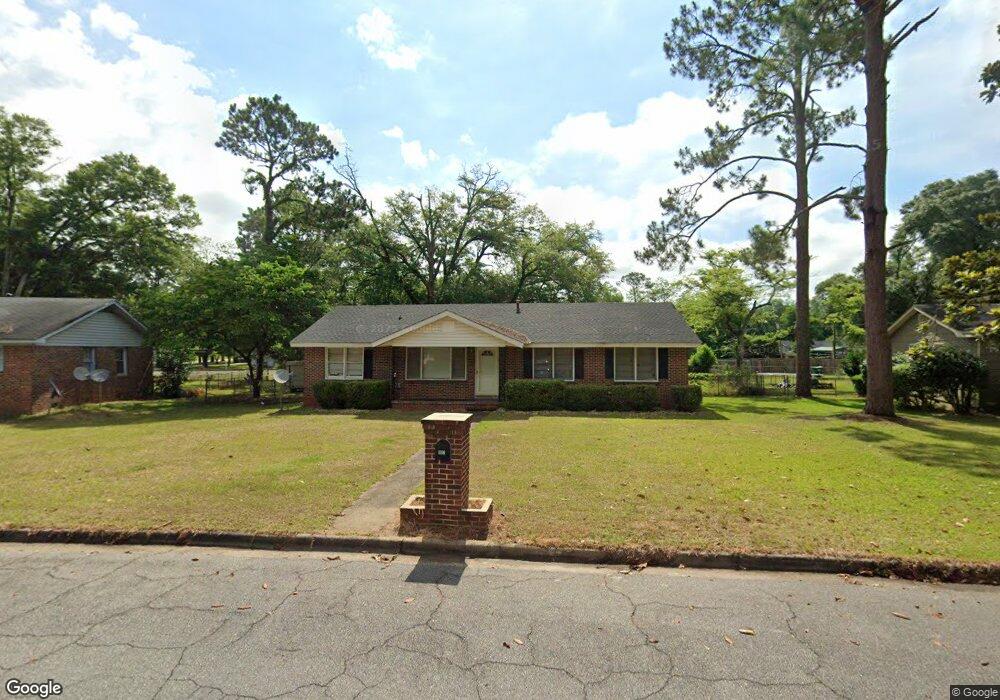 902 Colquitt Cir, Albany, GA 31707 - photo 1