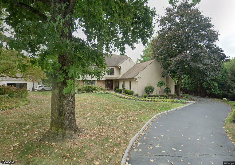 623 Foxfields Rd, Bryn Mawr, PA 19010 - photo 1