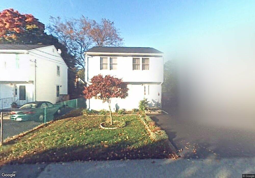 76 Milner St unit 76, Waltham, MA 02451 - photo 1