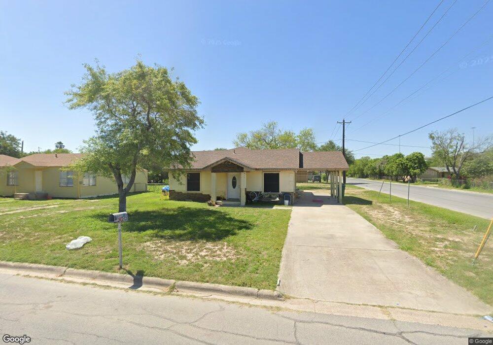 202 E Butler St, Pharr, TX 78577 - photo 1