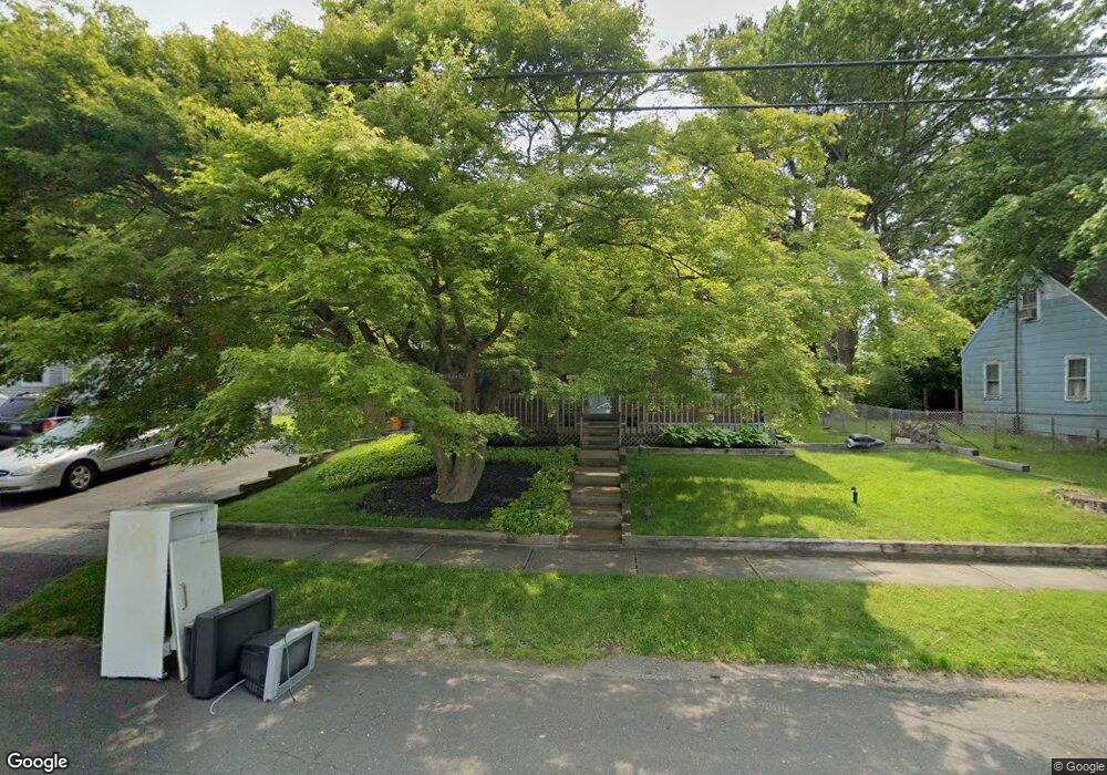 310 Hooker Rd, Bridgeport, CT 06610 - photo 1