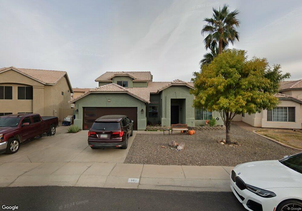 901 N Granite St, Gilbert, AZ 85234 - photo 1