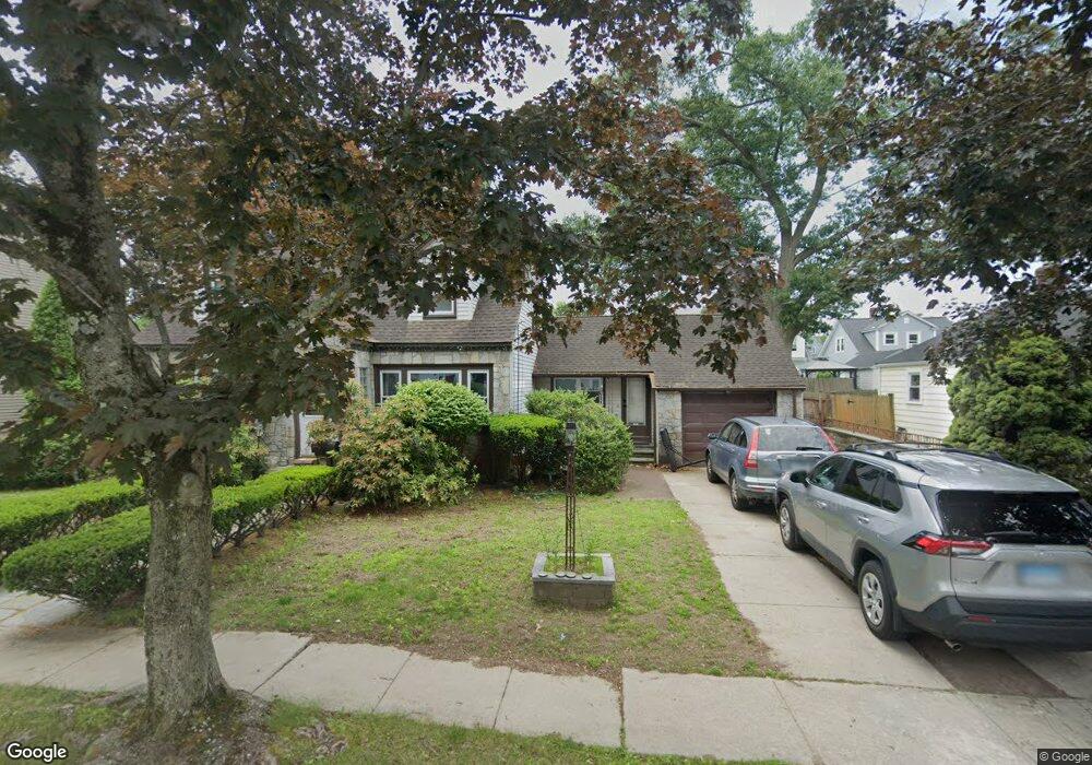 46 Concord Ave, Cranston, RI 02910 - photo 1