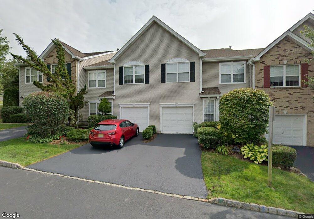 534 Cascade Ct, Mahwah, NJ 07430 - photo 1