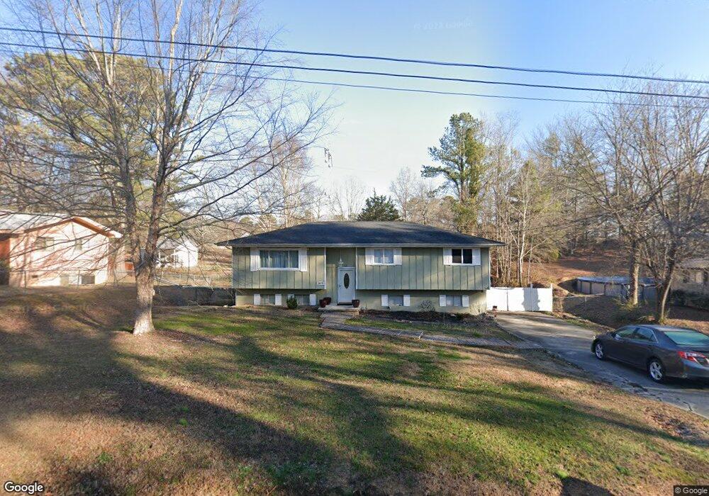 511 Springhill Heights Cir, Tunnel Hill, GA 30755 - photo 1