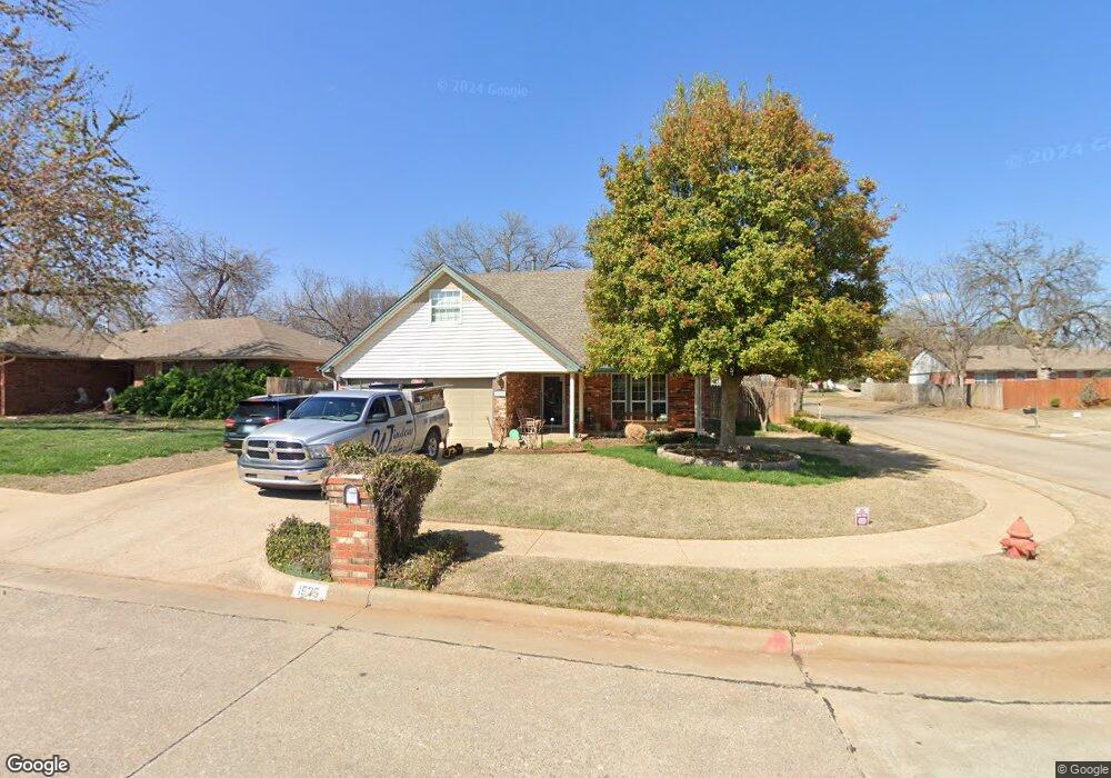 1525 NE 3rd St, Moore, OK 73160 - photo 1