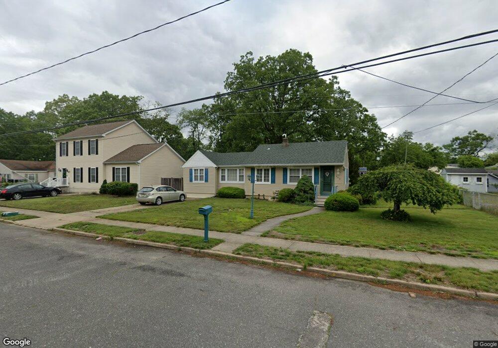 605 Maple St, Lakehurst, NJ 08733 - photo 1