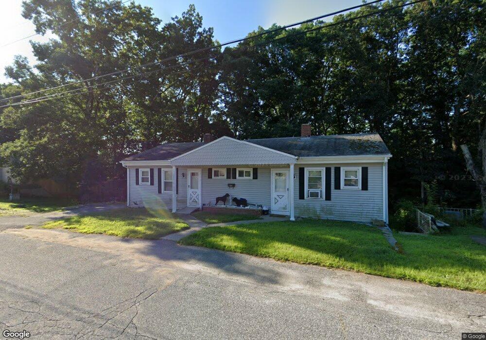 62 S Prospect St, Putnam, CT 06260 - photo 1