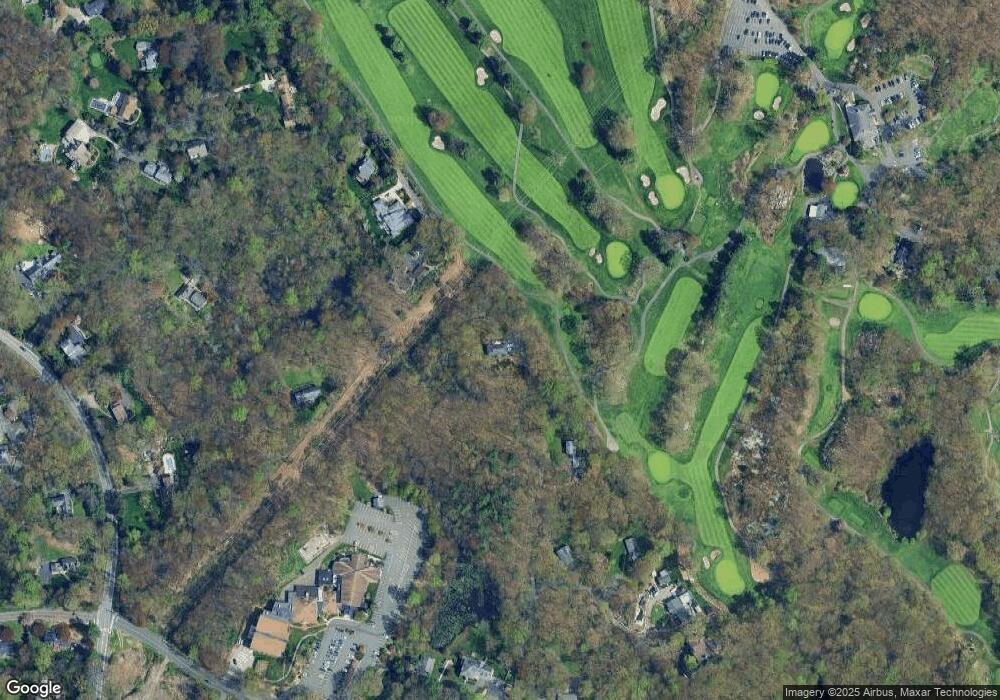 2 Yorkshire Rd, Norwalk, CT 06854 - photo 1