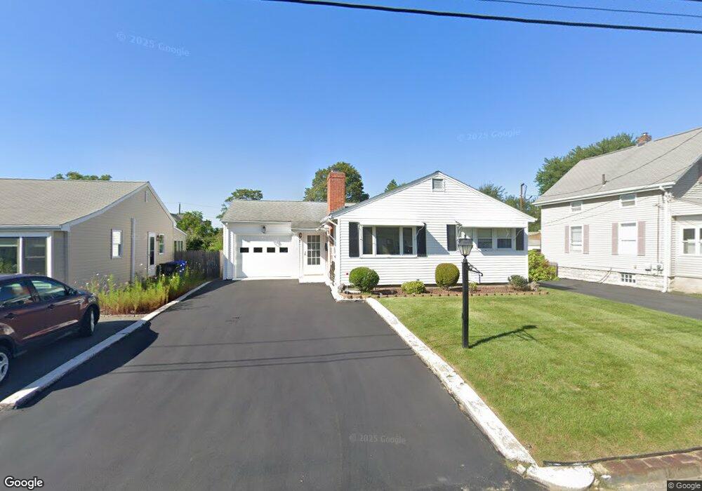 50 Winslow St, Riverside, RI 02915 - photo 1