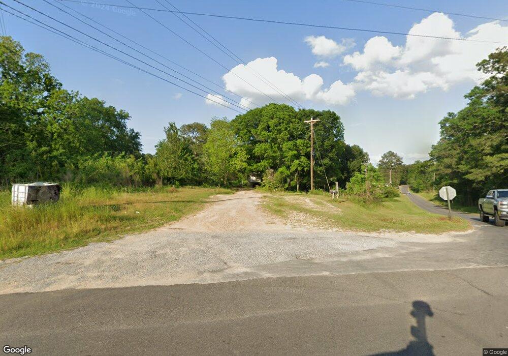 437 Shady School Rd, Laurel, MS 39443 - photo 1