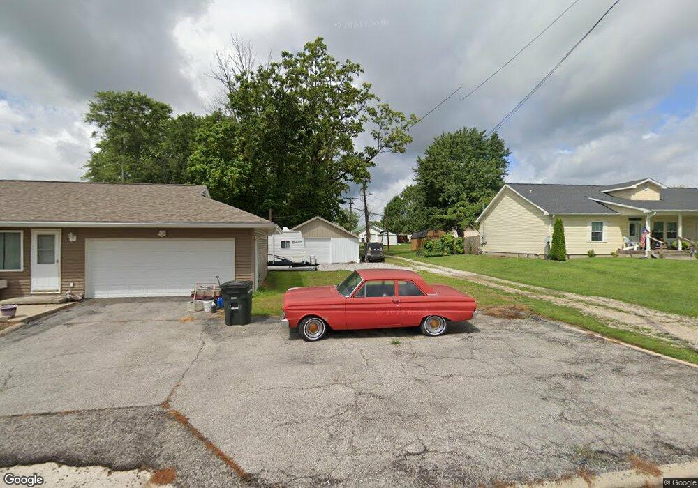 140 NE 12th St, Linton, IN 47441 - photo 1