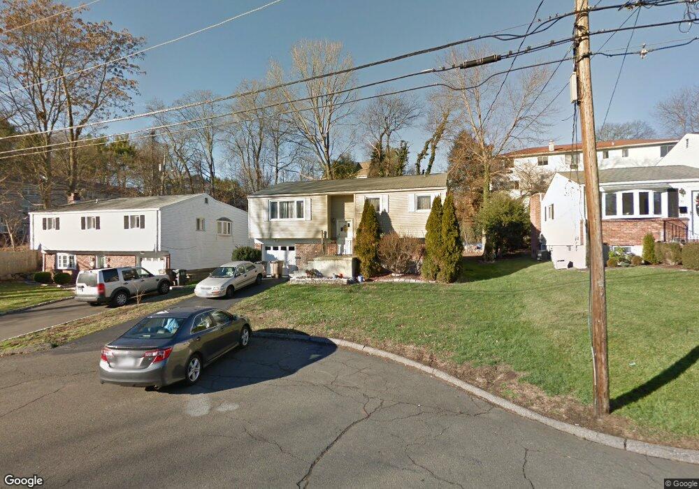 45 Dorset Ln, Stamford, CT 06907 - photo 1