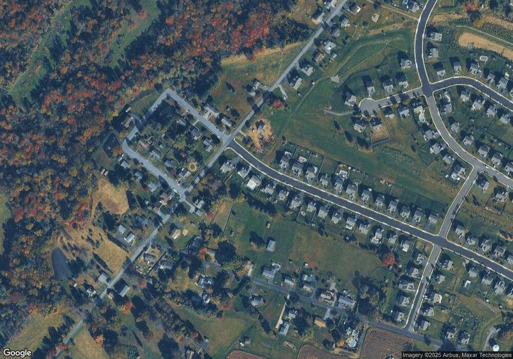 6 Sovereign Dr, Douglassville, PA 19518 - photo 1